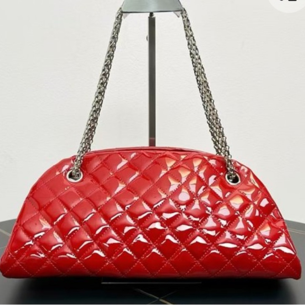 CHANEL
Red Quilted Patent Leather Just Mademoiselle Bowling Bag - Picture 2 of 12